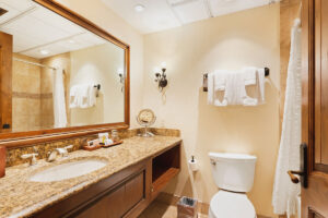 Tivoli Lodge Vail Colorado bathroom with amenities